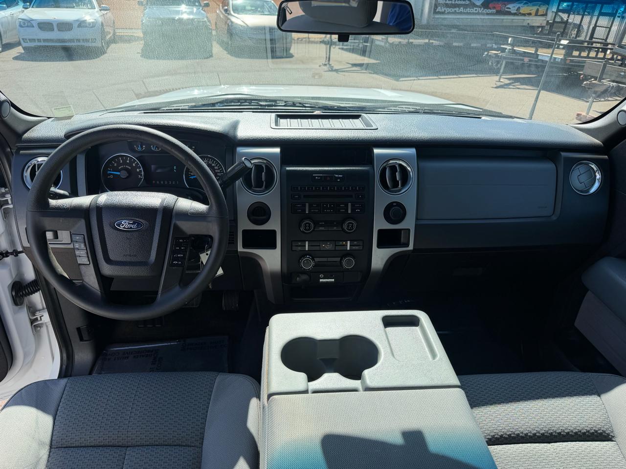 Ford F-150 4WD SuperCab 163" XL w/Midbox Prep 2014