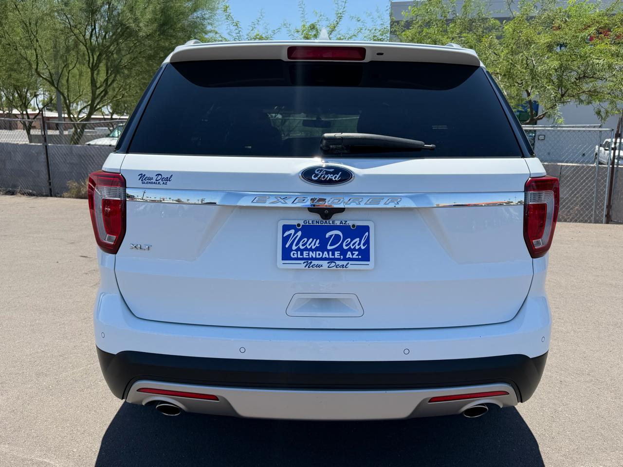 Ford Explorer 4dr 114" WB XLT 2017