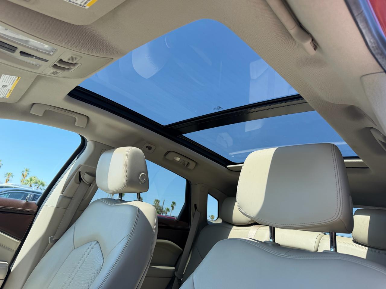 Cadillac SRX Luxury Collection 2010