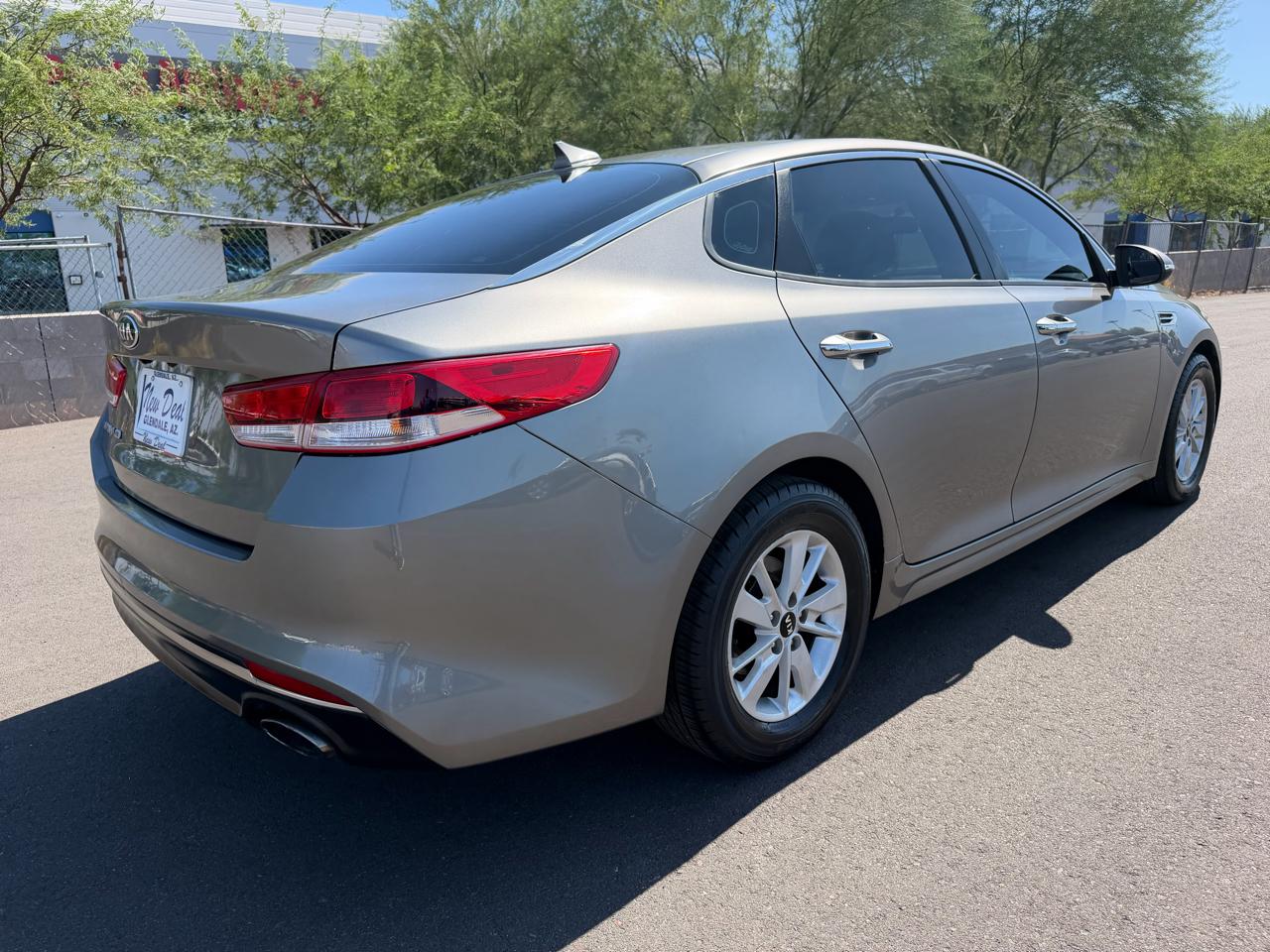 Kia Optima LX 2017