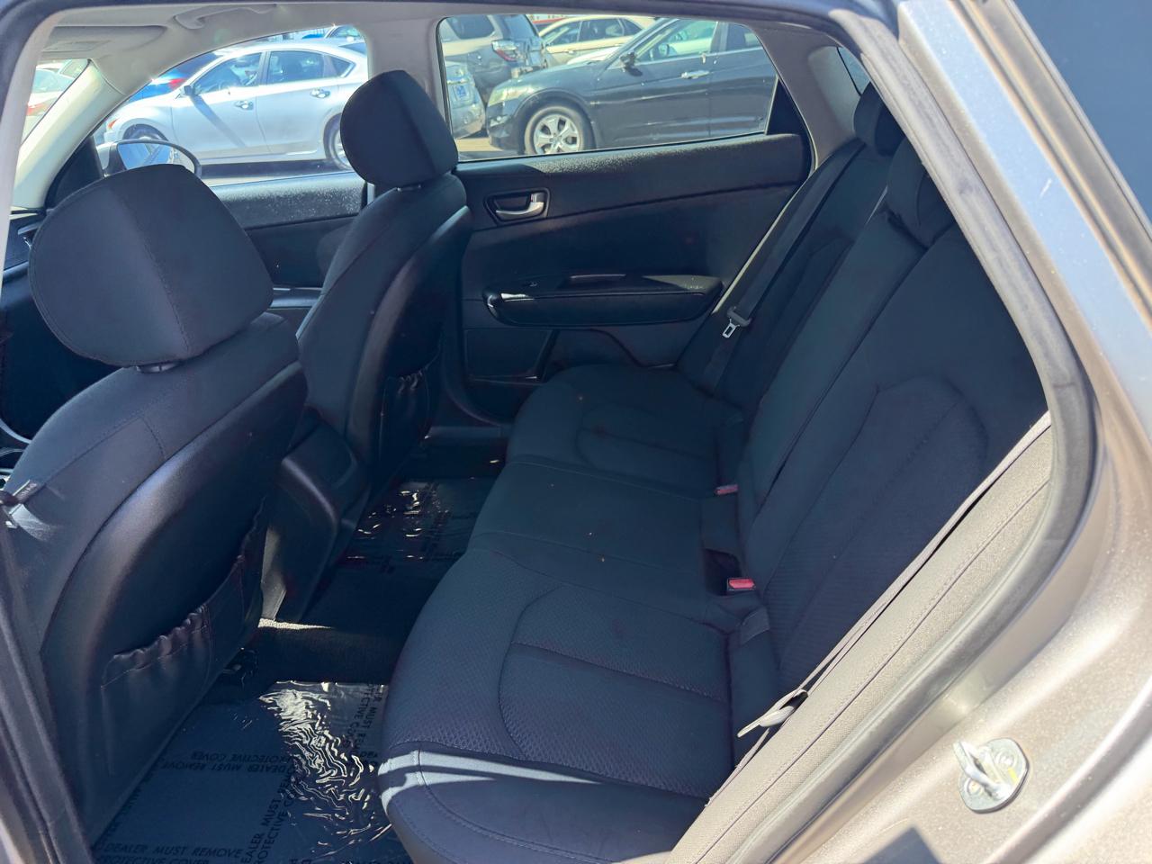 Kia Optima LX 2017