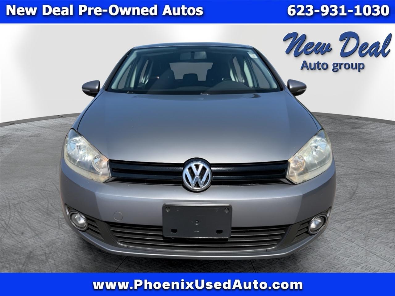 Volkswagen Golf 2.0L TDI w/Tech Package 4 Door 2012