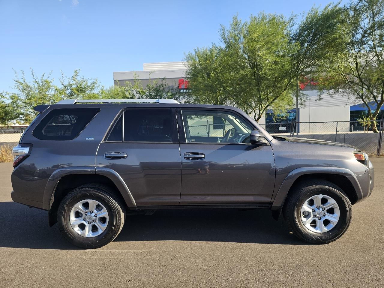 Toyota 4Runner SR5 4WD 2014