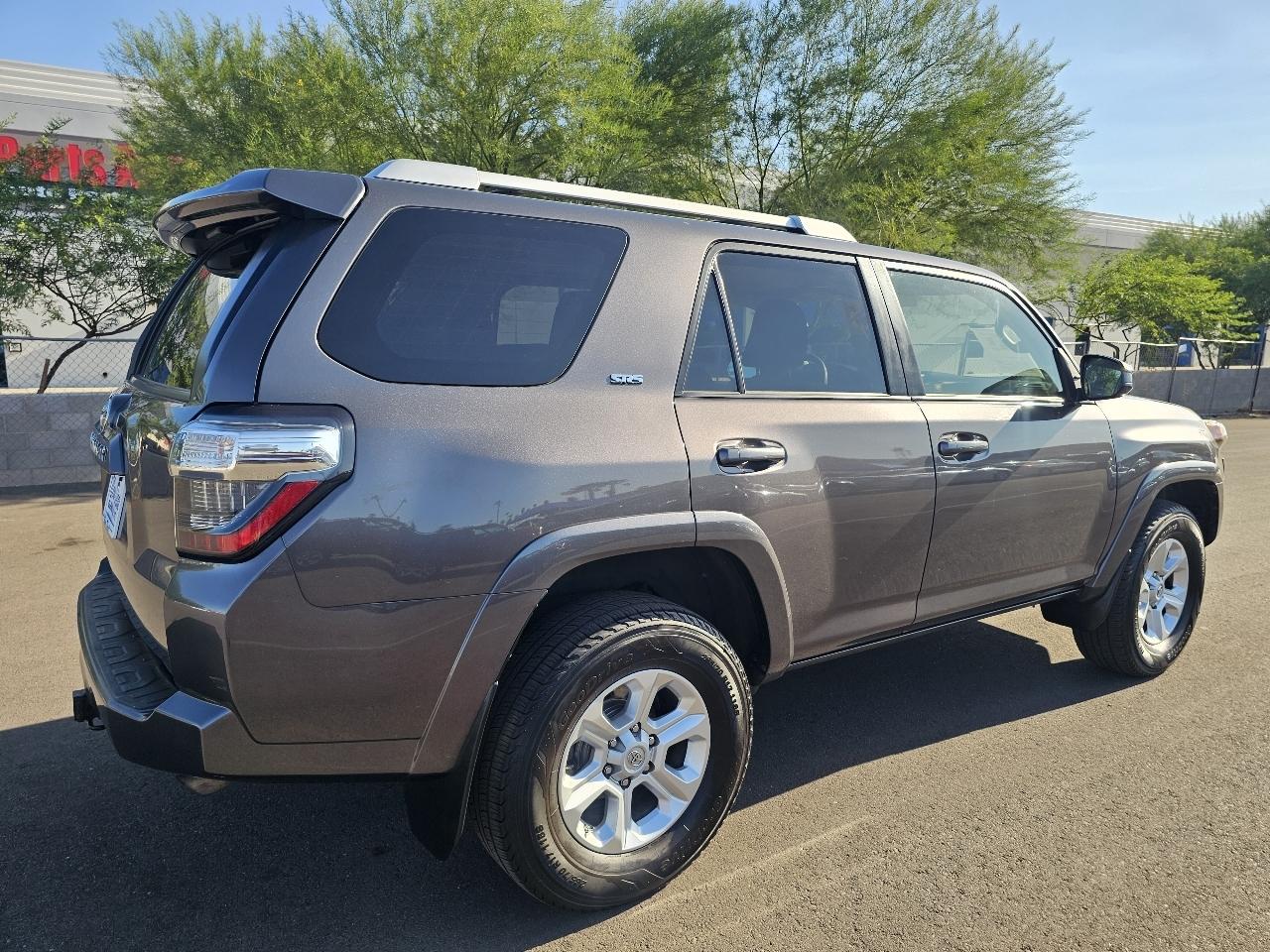 Toyota 4Runner SR5 4WD 2014