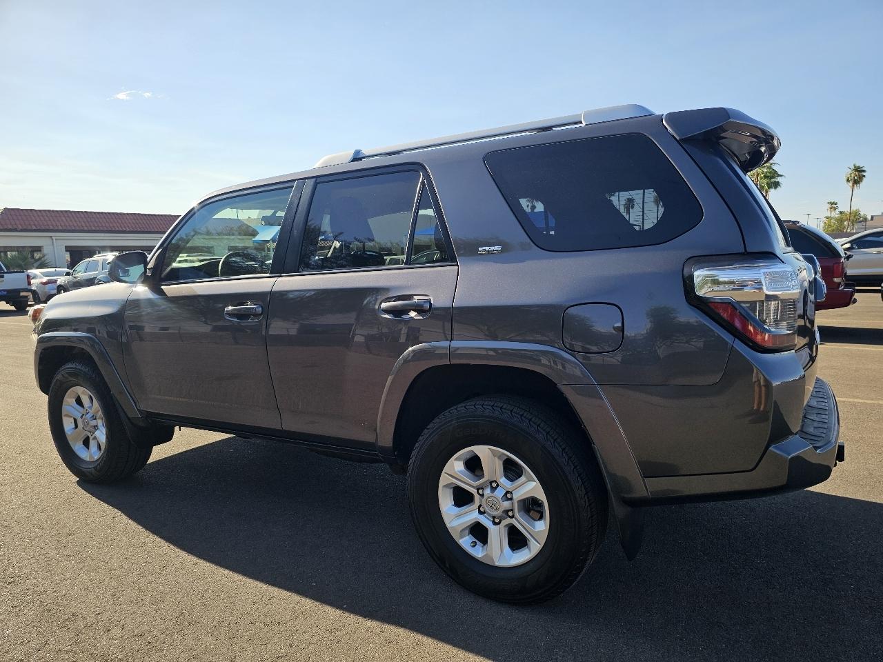 Toyota 4Runner SR5 4WD 2014