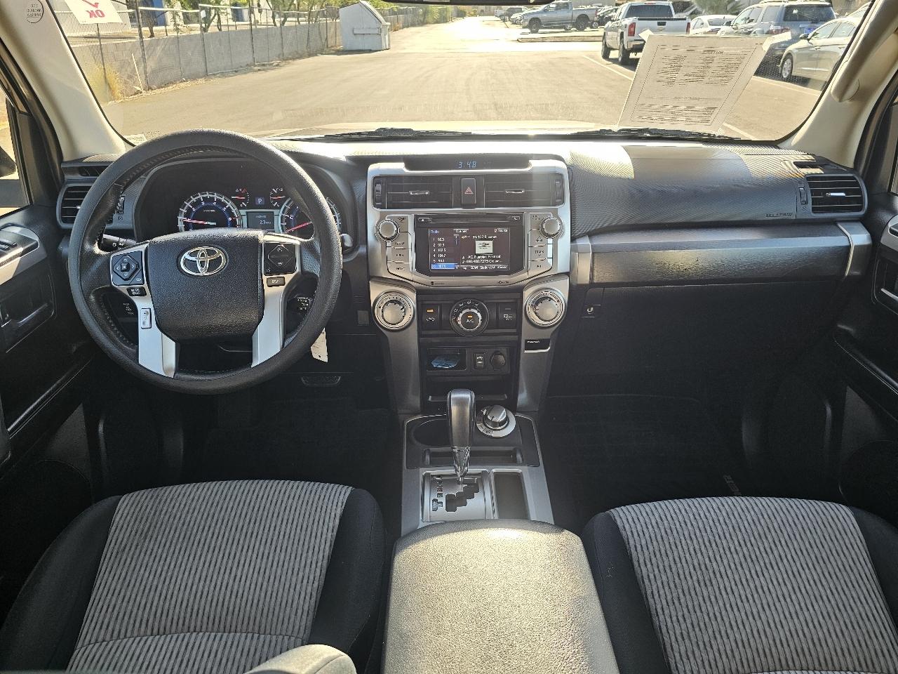 Toyota 4Runner SR5 4WD 2014