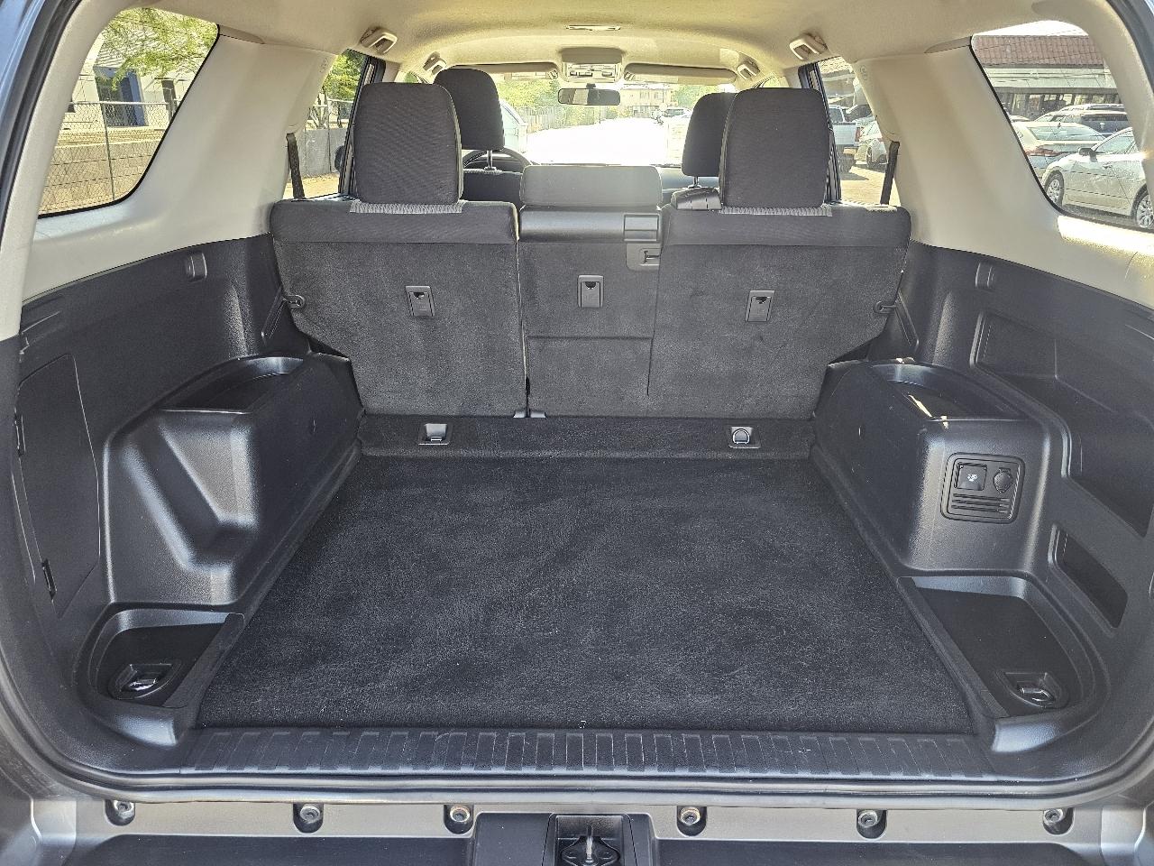 Toyota 4Runner SR5 4WD 2014