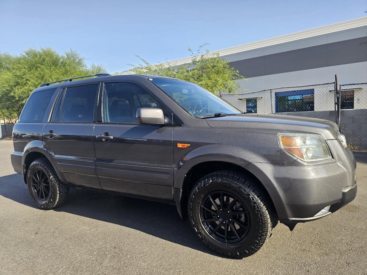 Honda Pilot EX w/Leather and Navigation 2006