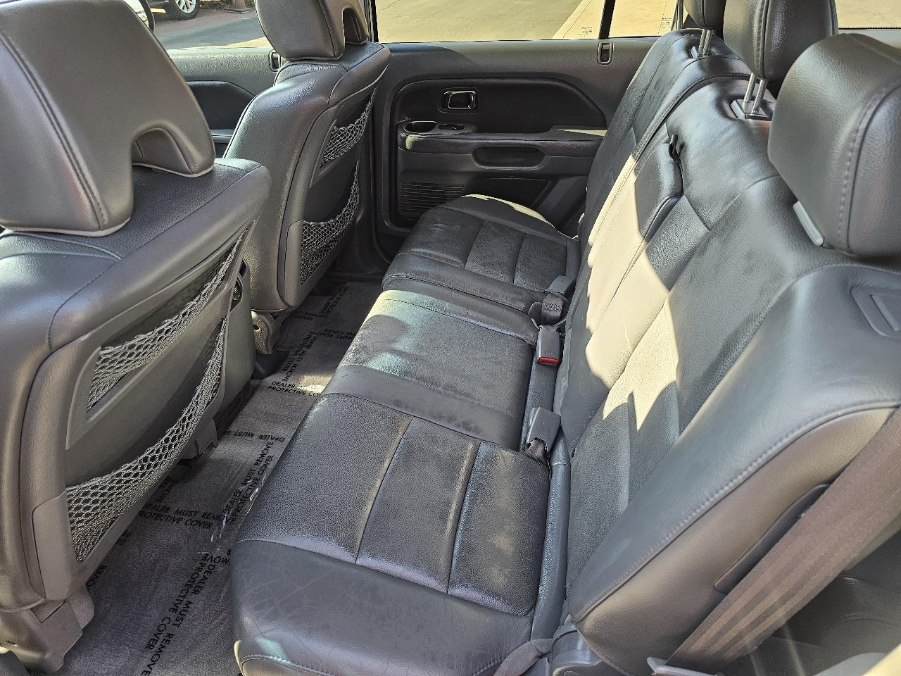 Honda Pilot EX w/Leather and Navigation 2006
