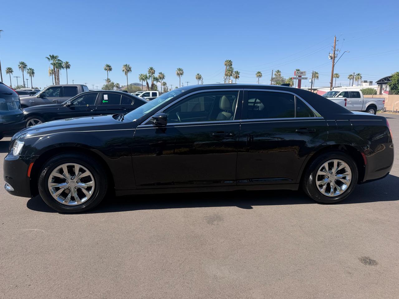 Chrysler 300 Limited RWD 2015