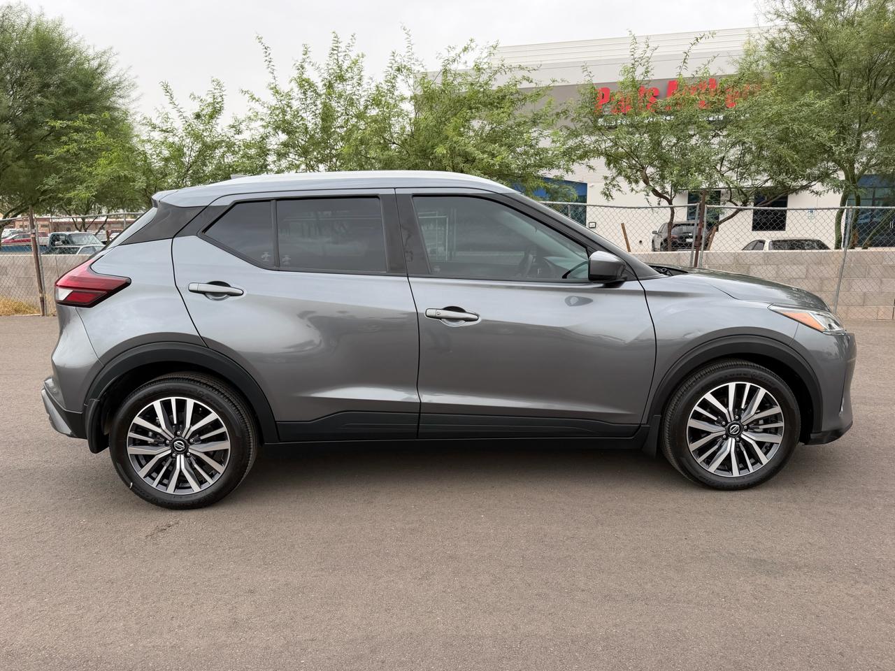 Nissan Kicks SV 2021