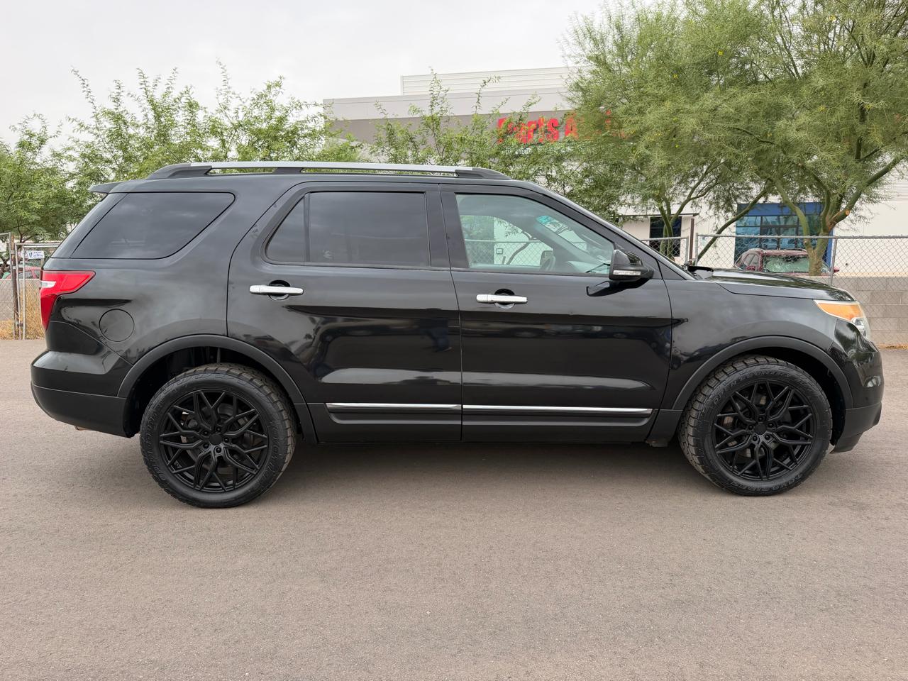 Ford Explorer 4dr 114" WB XLT 2013