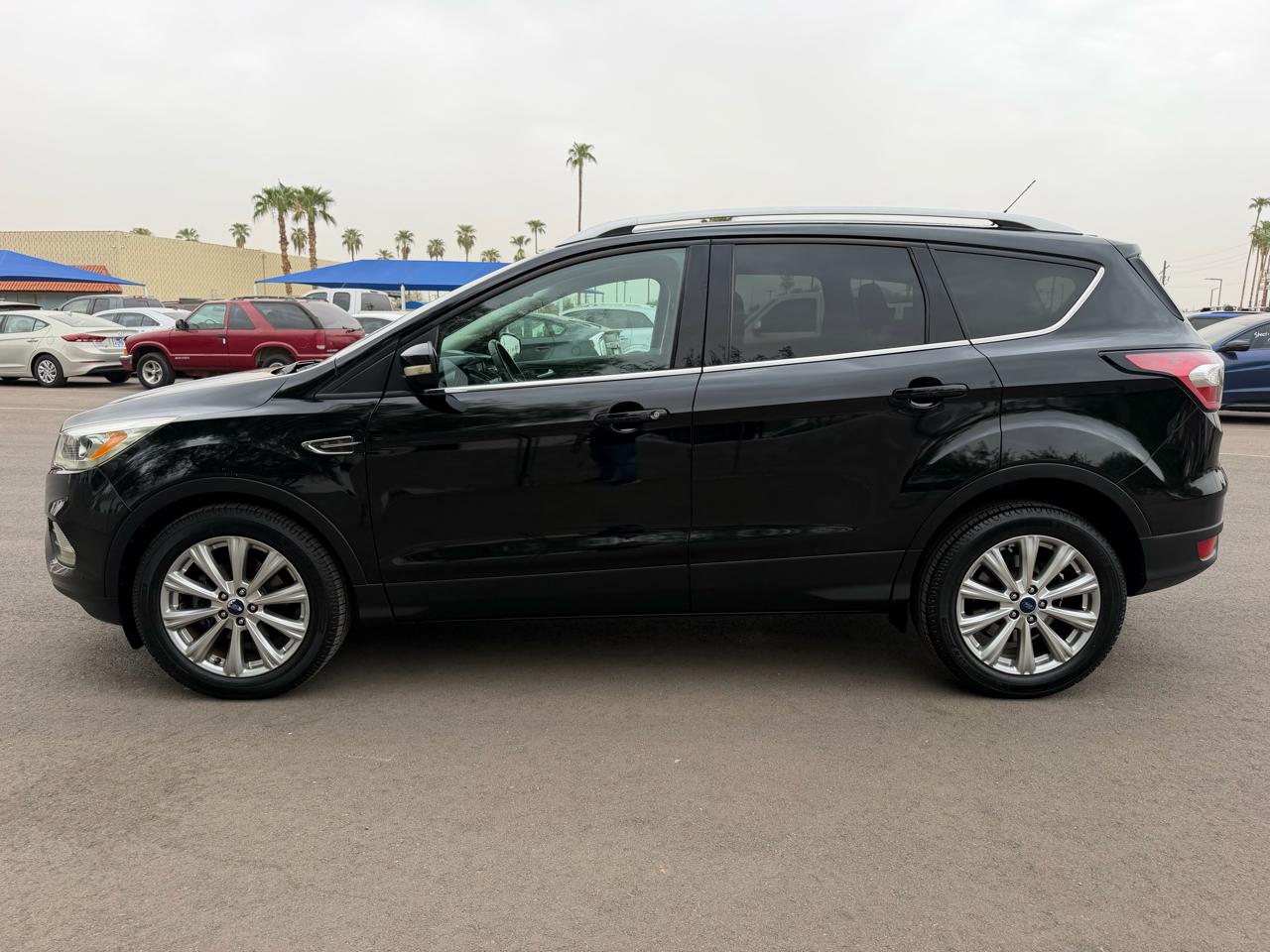 Ford Escape Titanium FWD 2017