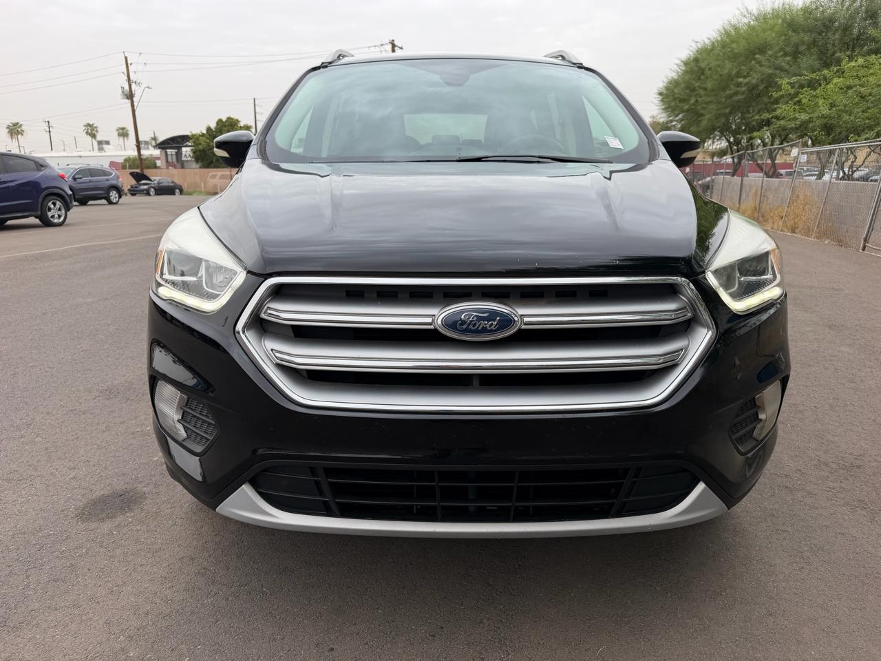 Ford Escape Titanium FWD 2017