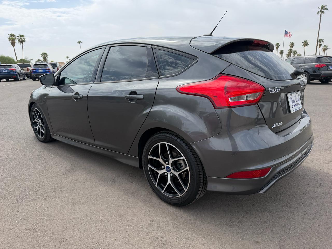 Ford Focus SE Hatch 2015