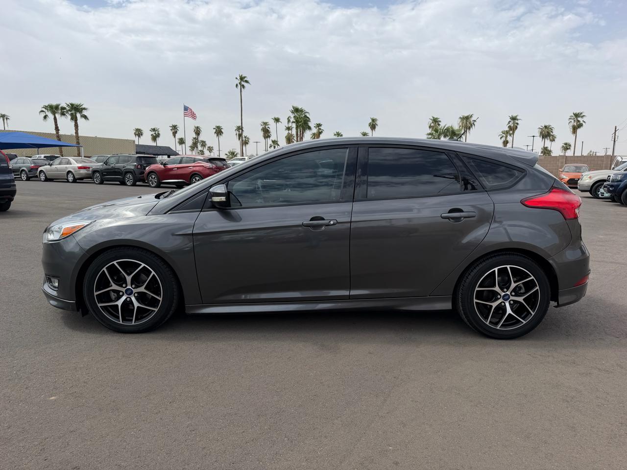 Ford Focus SE Hatch 2015