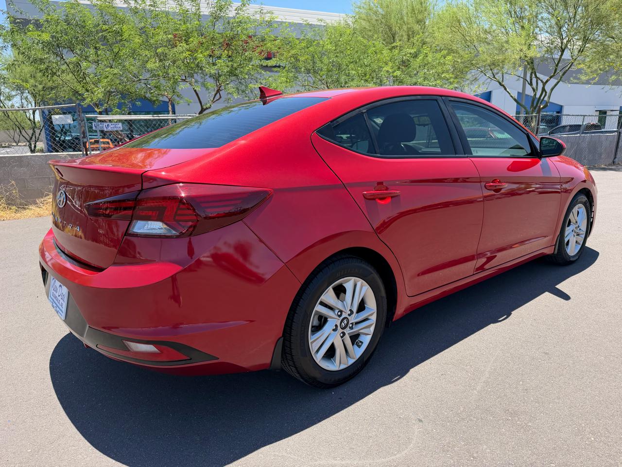 Hyundai Elantra Limited 2020