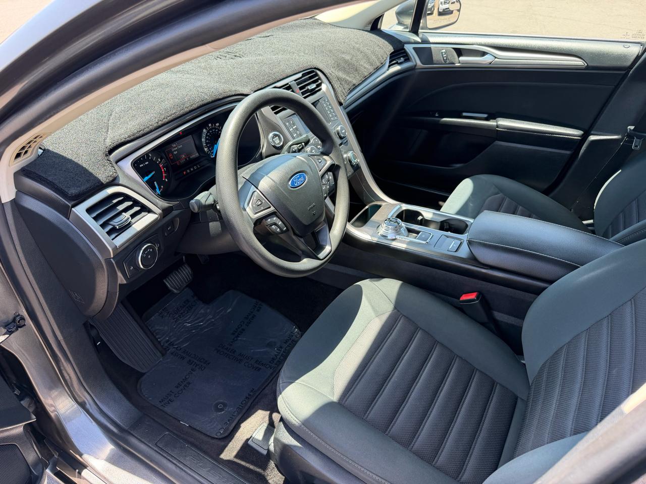 Ford Fusion SE 2017
