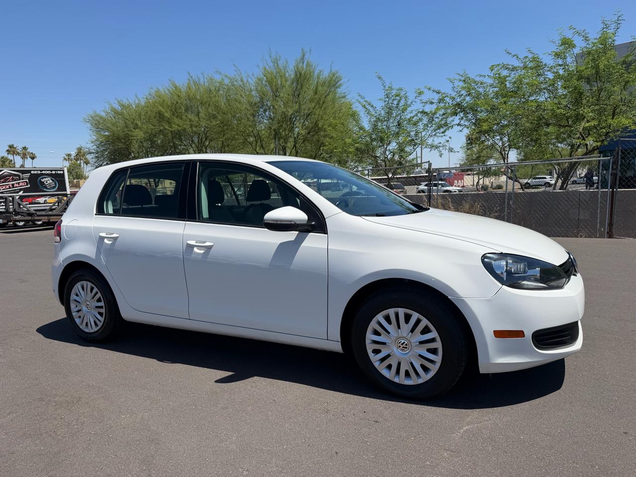 Volkswagen Golf 2.5L Conv & Sunroof 4 Door PZEV 2014
