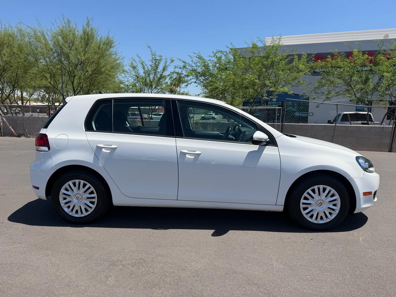 Volkswagen Golf 2.5L Conv & Sunroof 4 Door PZEV 2014