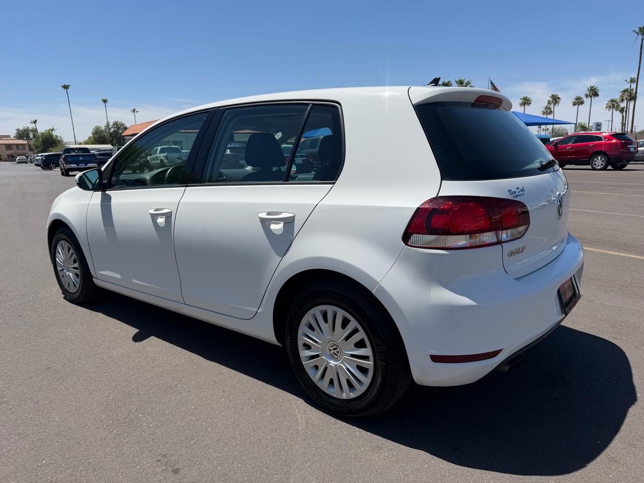 Volkswagen Golf 2.5L Conv & Sunroof 4 Door PZEV 2014