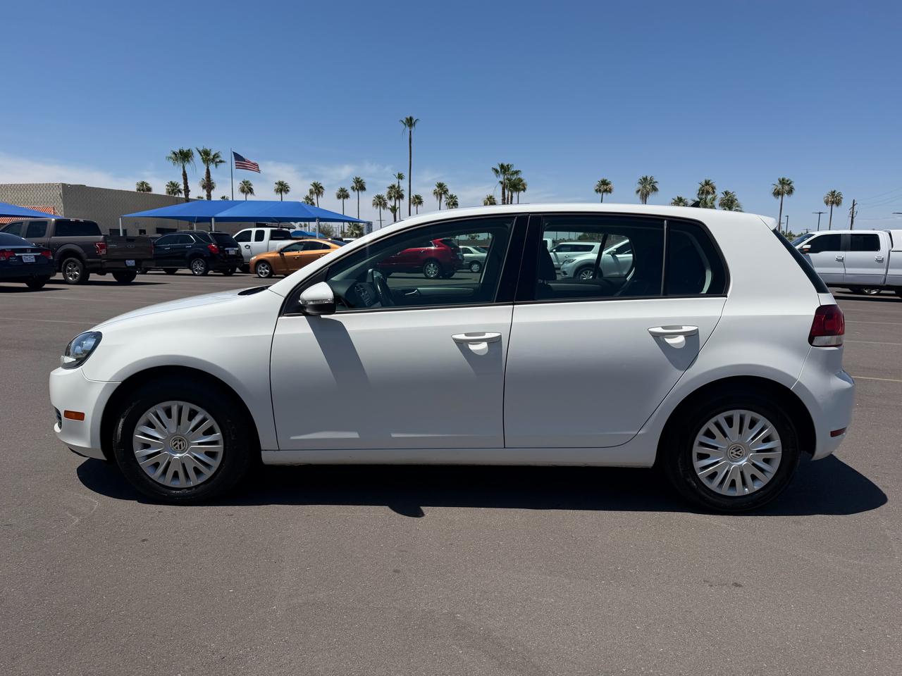 Volkswagen Golf 2.5L Conv & Sunroof 4 Door PZEV 2014