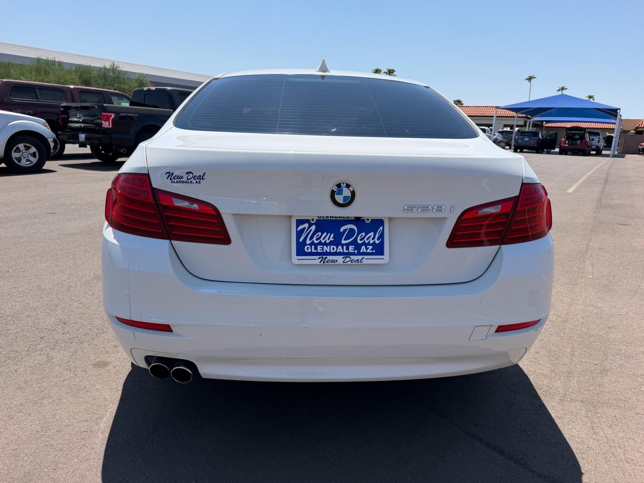 BMW 5-Series 528i 2015