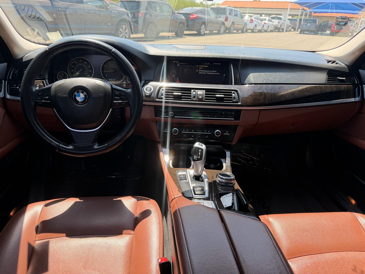 BMW 5-Series 528i 2015