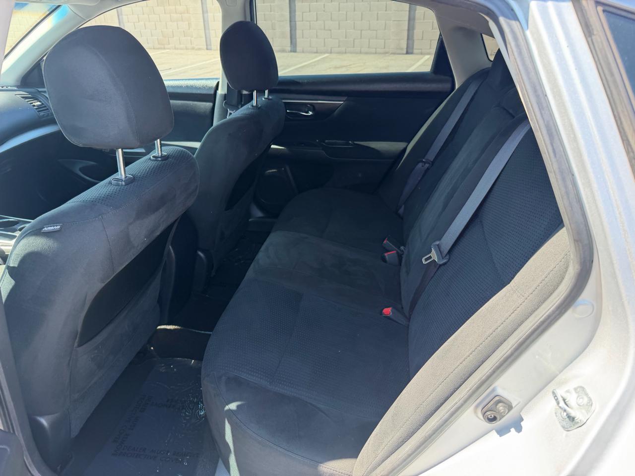 Nissan Altima 2.5 SV 2015