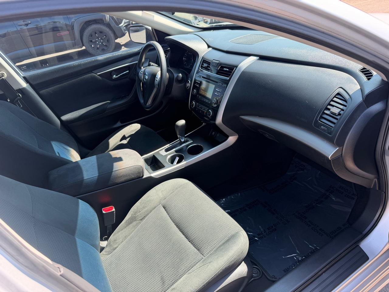 Nissan Altima 2.5 SV 2015