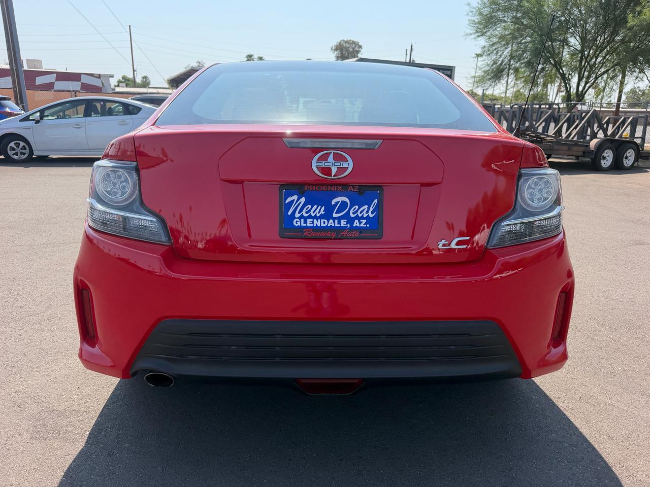 Scion tC Sports Coupe 6-Spd AT 2014