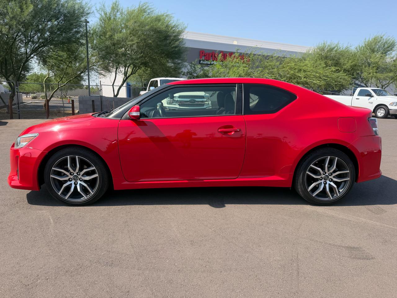 Scion tC Sports Coupe 6-Spd AT 2014
