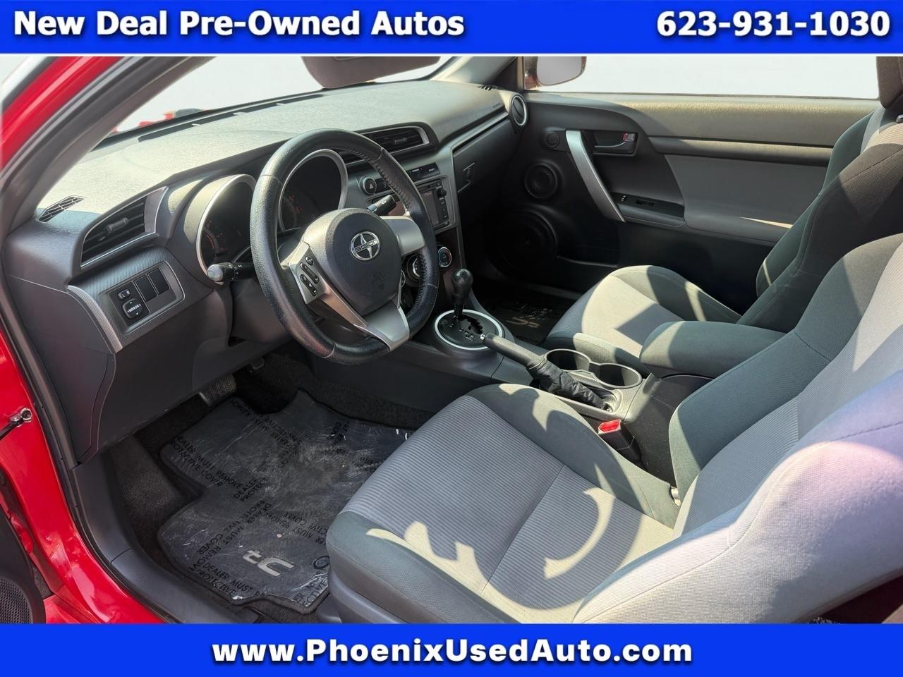 Scion tC Sports Coupe 6-Spd AT 2014