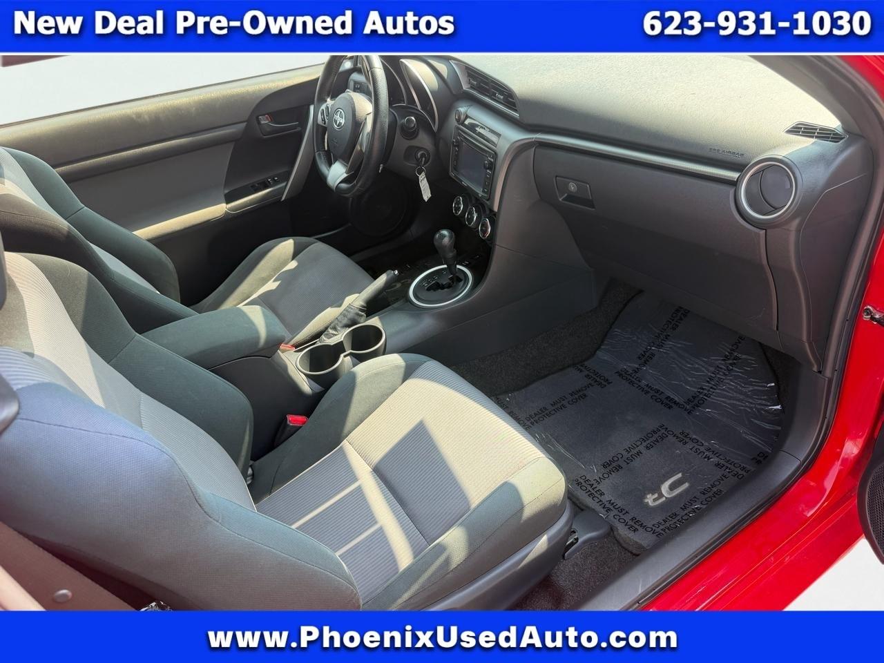 Scion tC Sports Coupe 6-Spd AT 2014