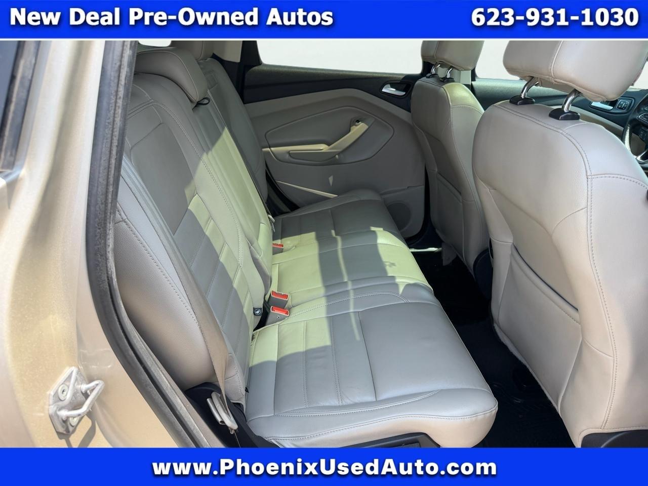 Ford Escape Titanium FWD 2017
