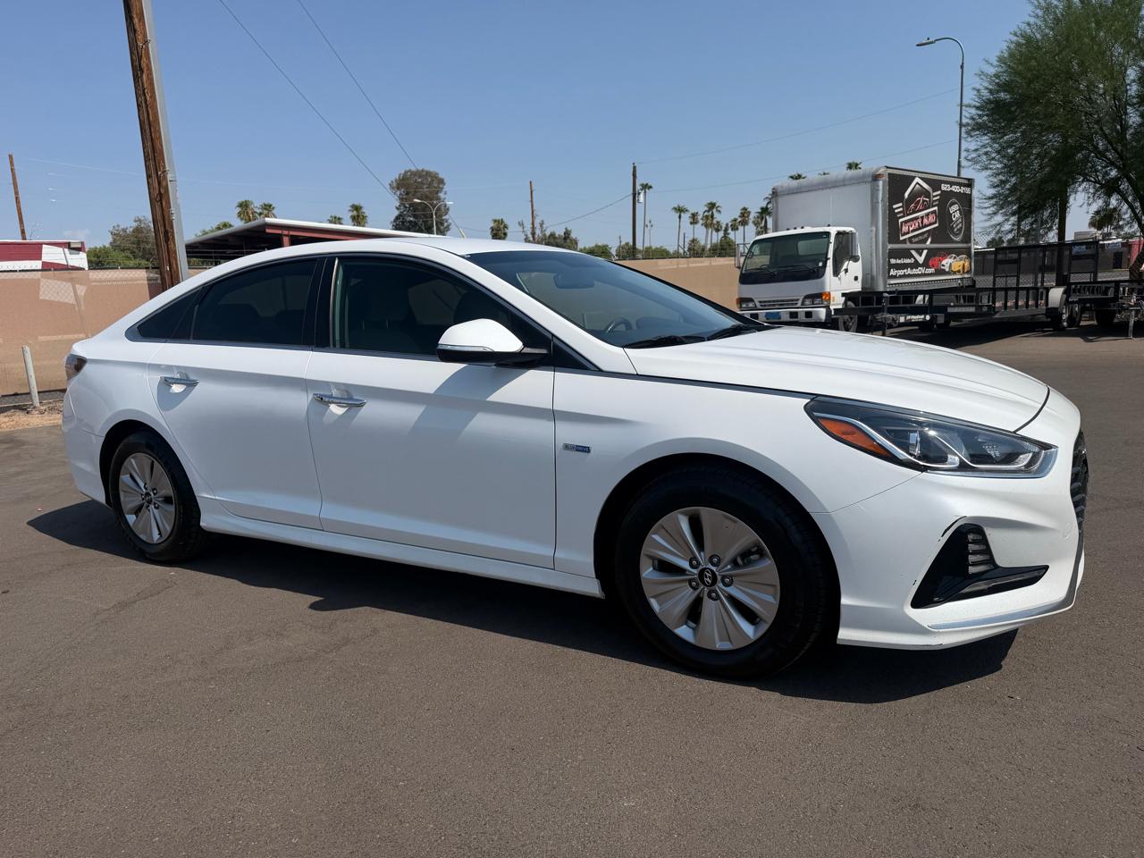 Hyundai Sonata Hybrid SE 2019