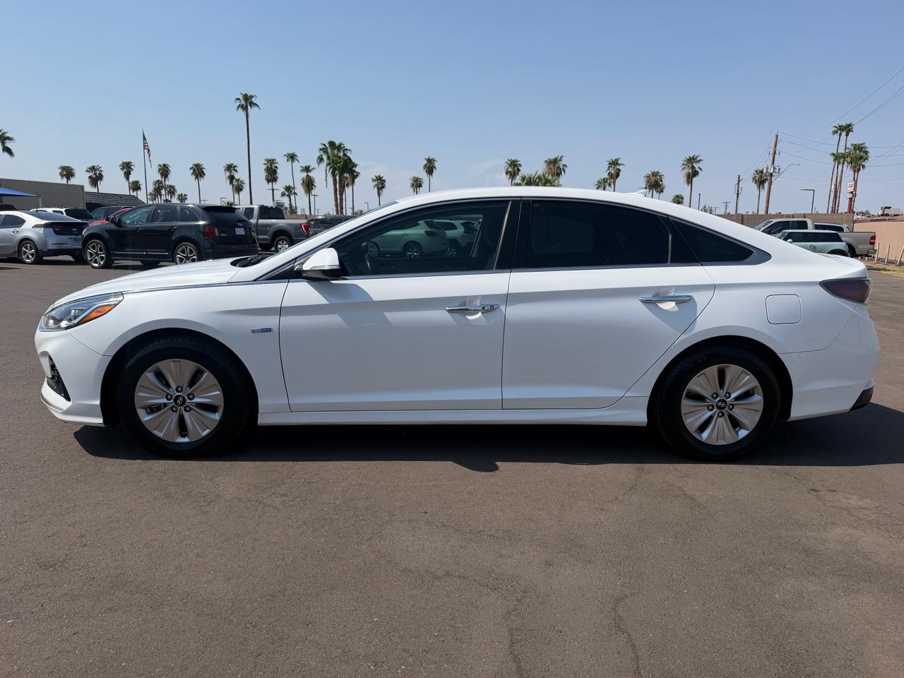 Hyundai Sonata Hybrid SE 2019