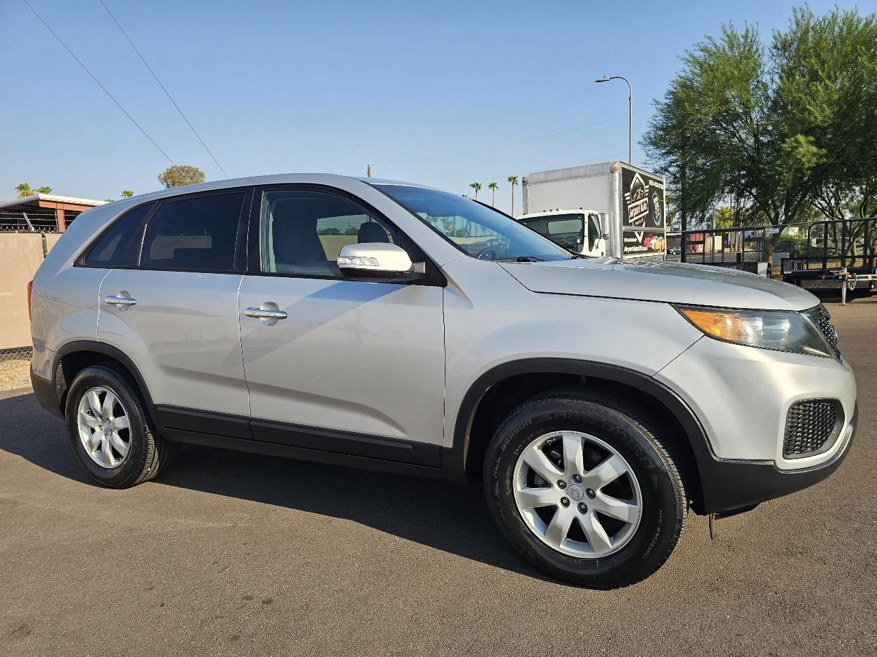 Kia Sorento LX 2WD 2012