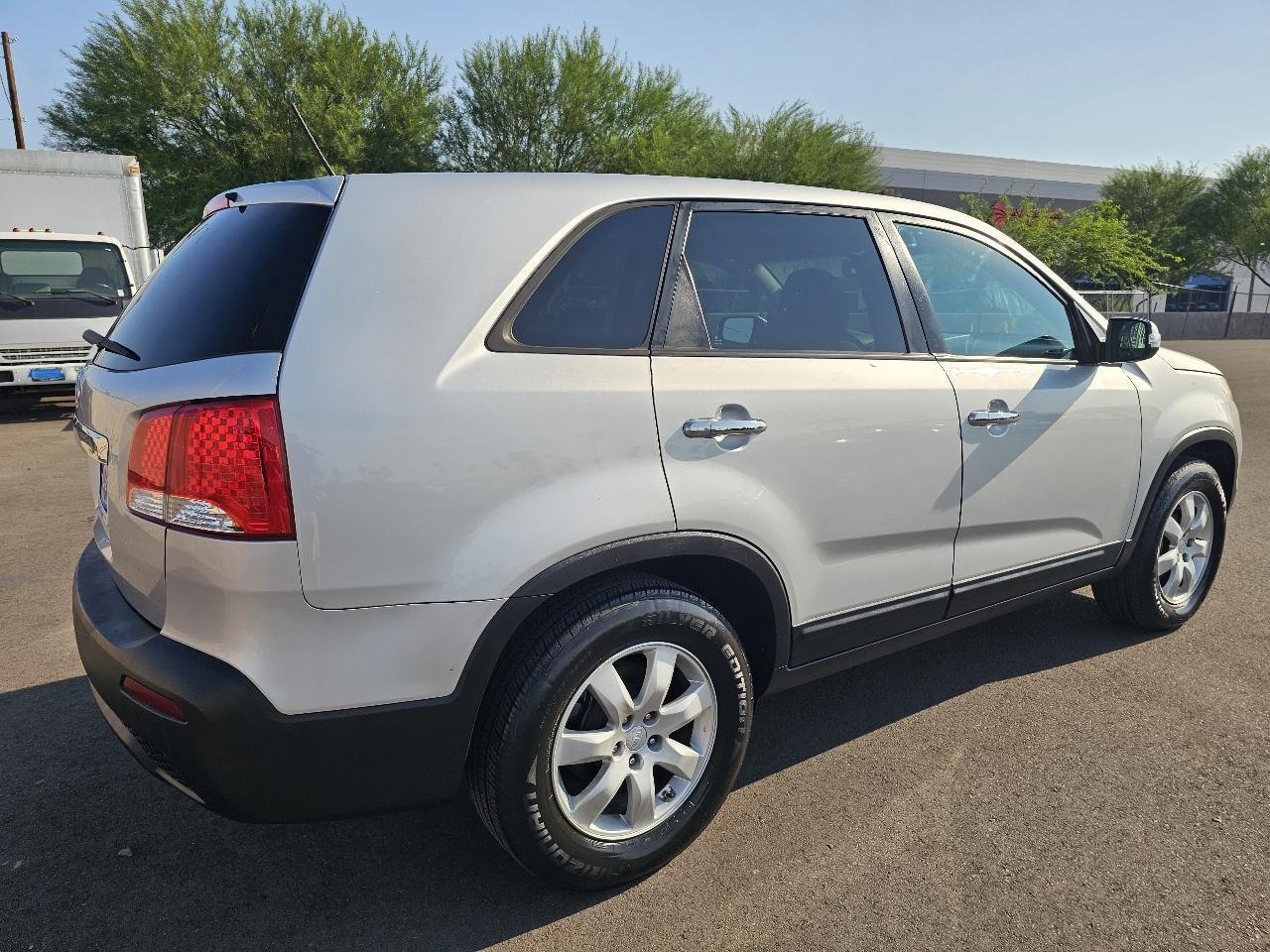 Kia Sorento LX 2WD 2012