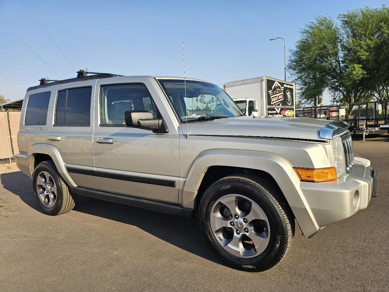 Jeep Commander Sport 4WD 2007