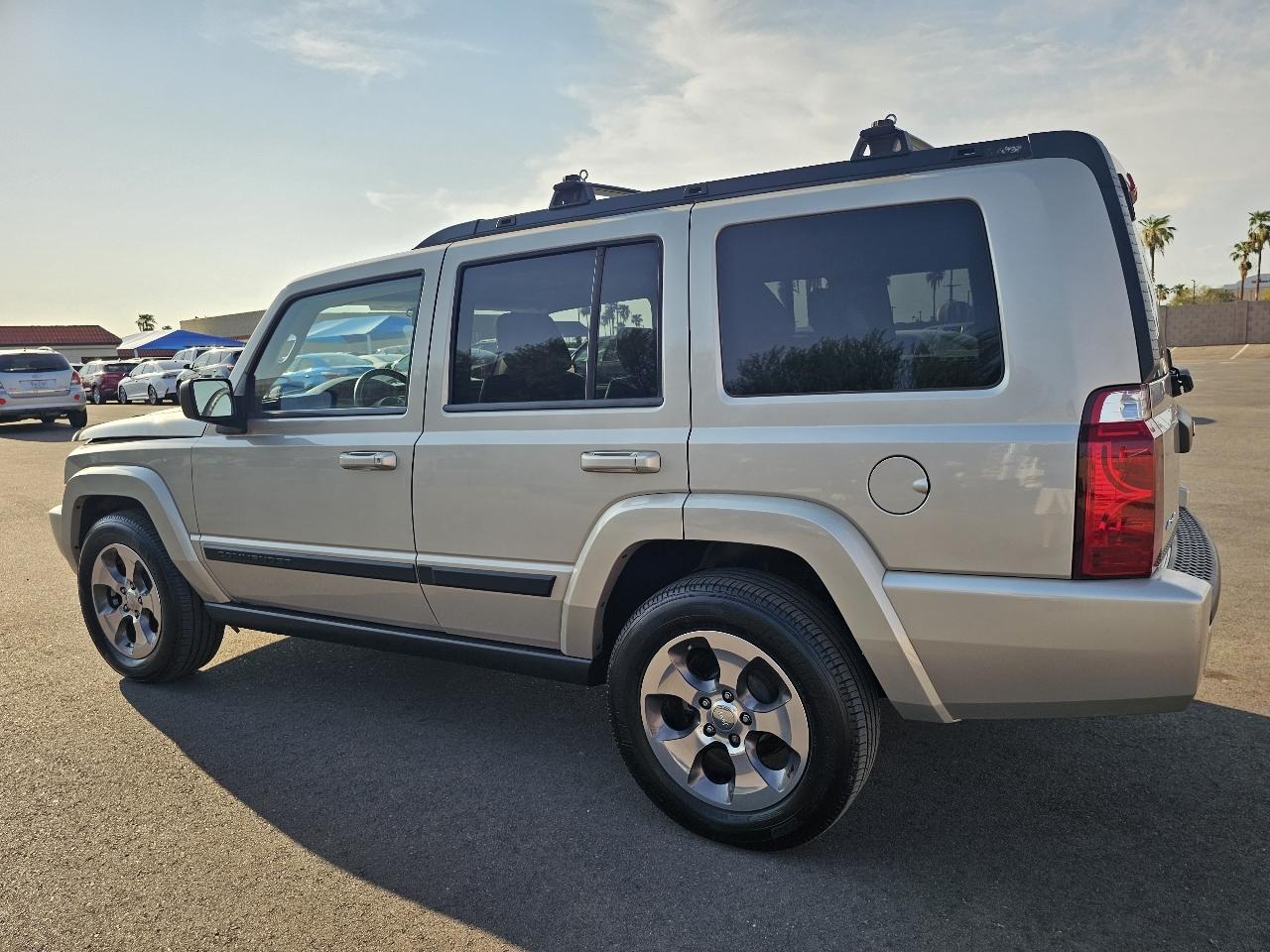 Jeep Commander Sport 4WD 2007
