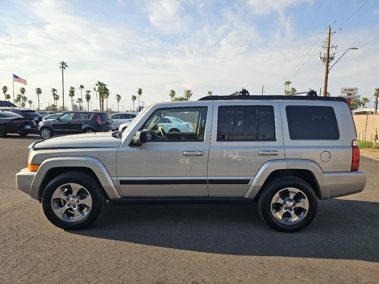Jeep Commander Sport 4WD 2007