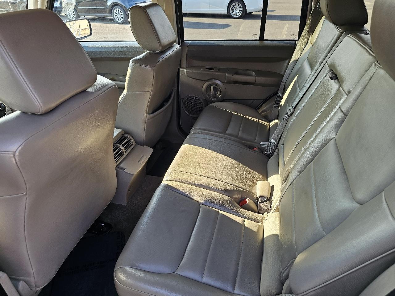 Jeep Commander Sport 4WD 2007