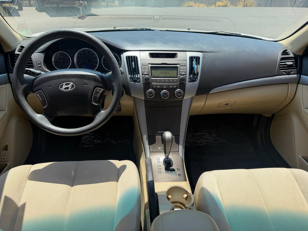 Hyundai Sonata GLS 2010