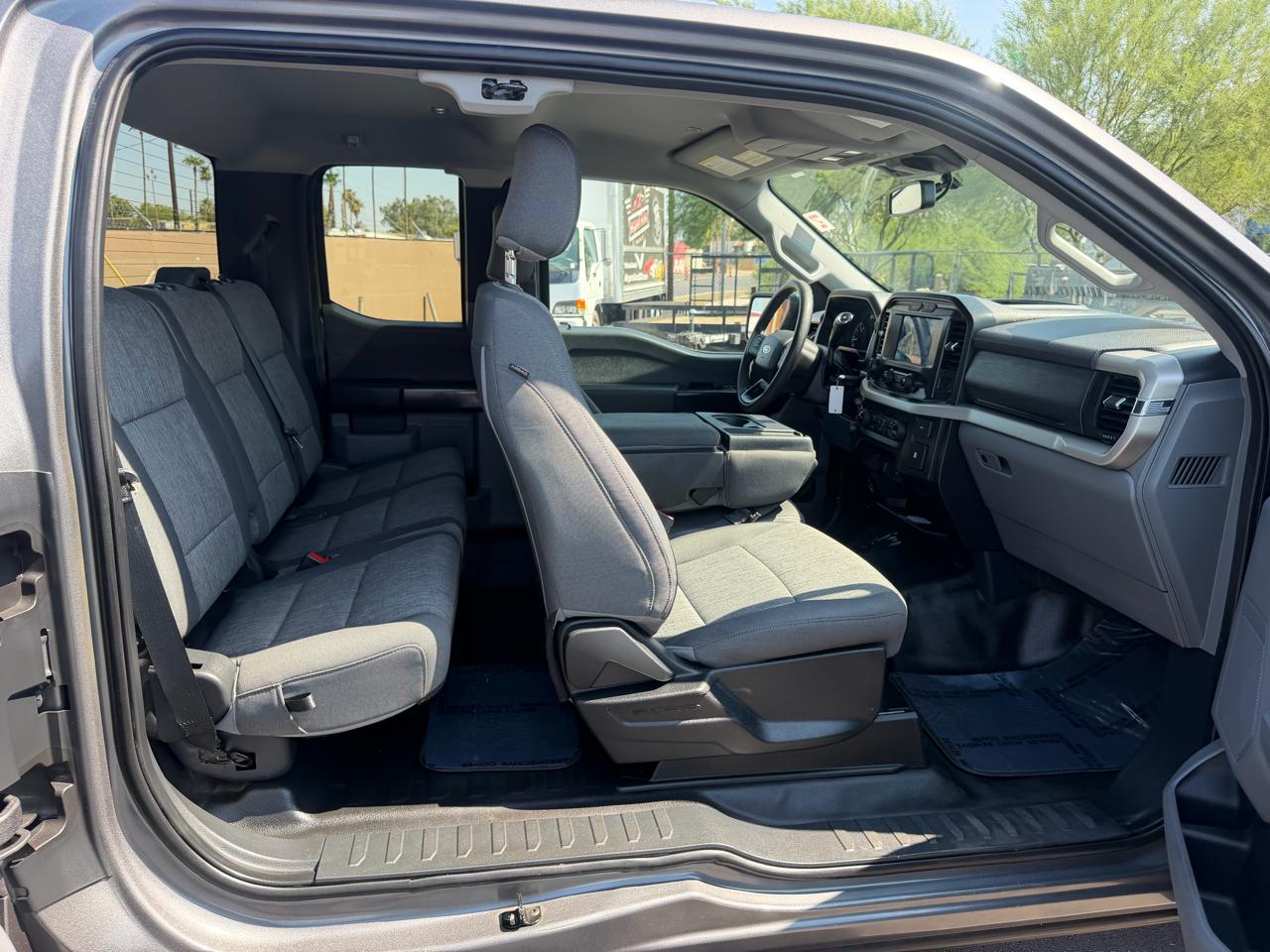 Ford F-150 4WD SuperCab 163" XL 2021