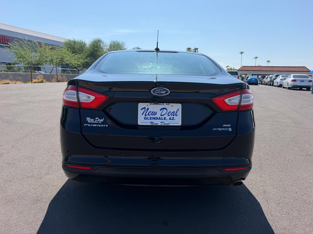 Ford Fusion Hybrid SE 2016