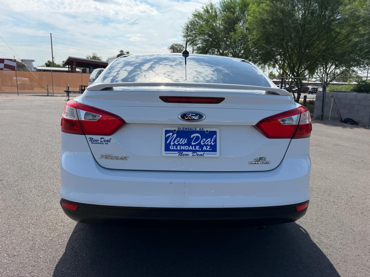 Ford Focus SE Sedan 2014
