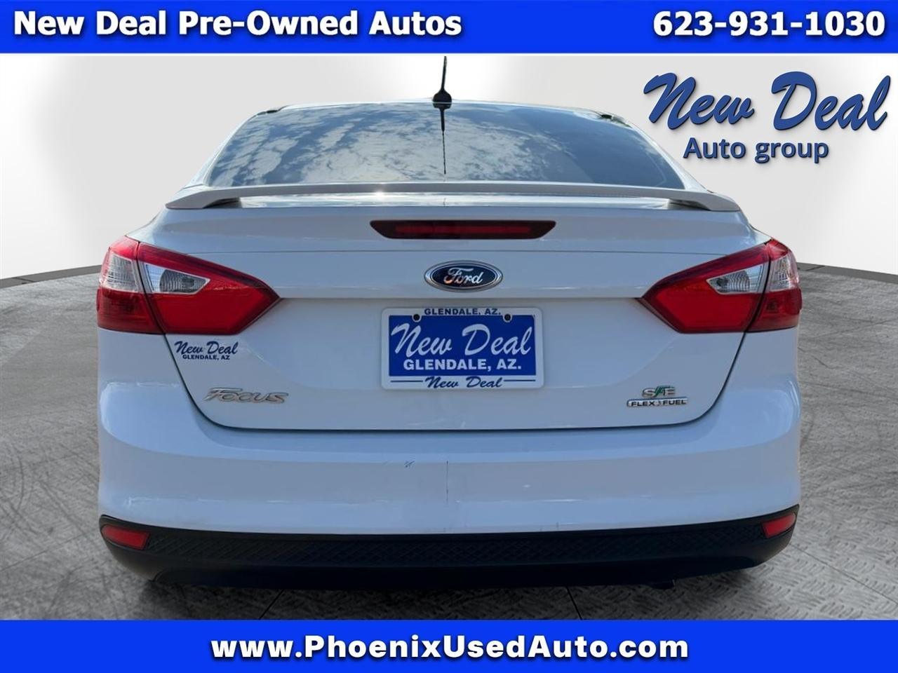 Ford Focus SE Sedan 2014