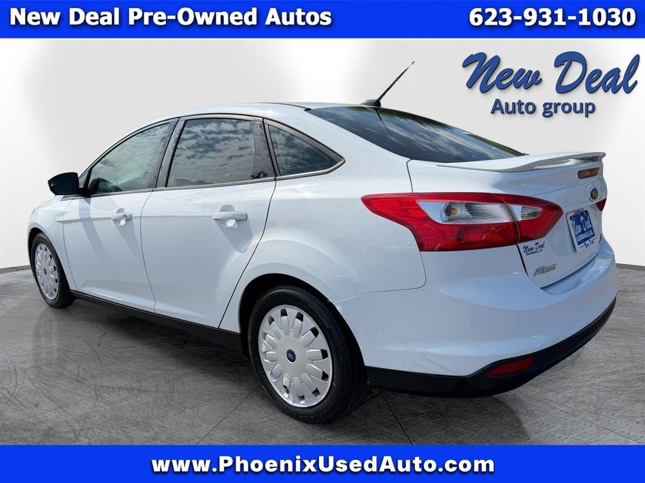 Ford Focus SE Sedan 2014