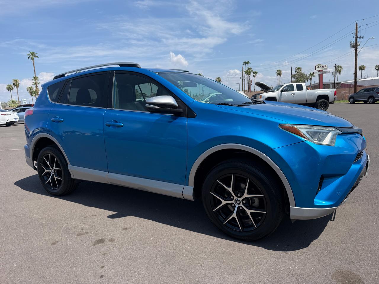 Toyota RAV4 SE 4WD 2017
